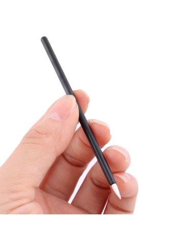 Wegwerp eyeliner applicators of brushes